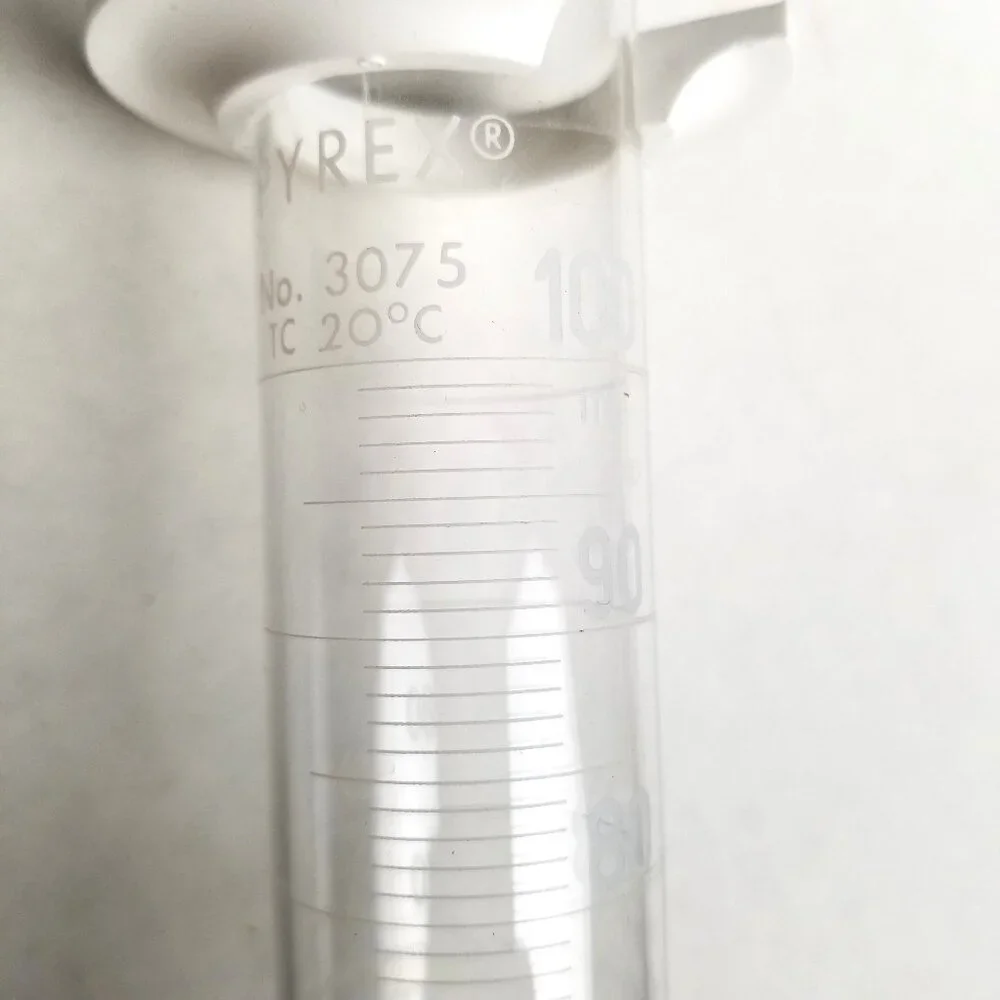 Pyrex 100mL Glass Graduated Cylinder Lab Measuring STEM Chemistry